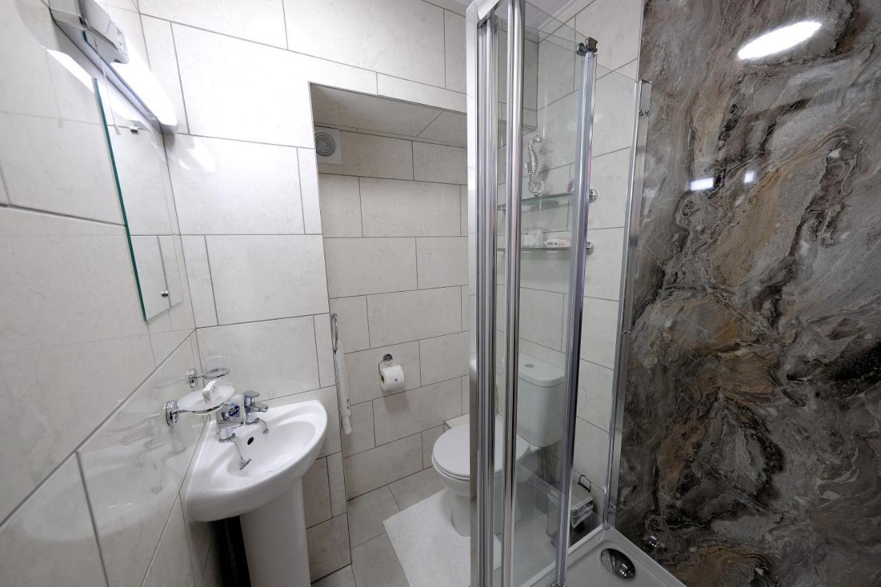 Double Room First Floor