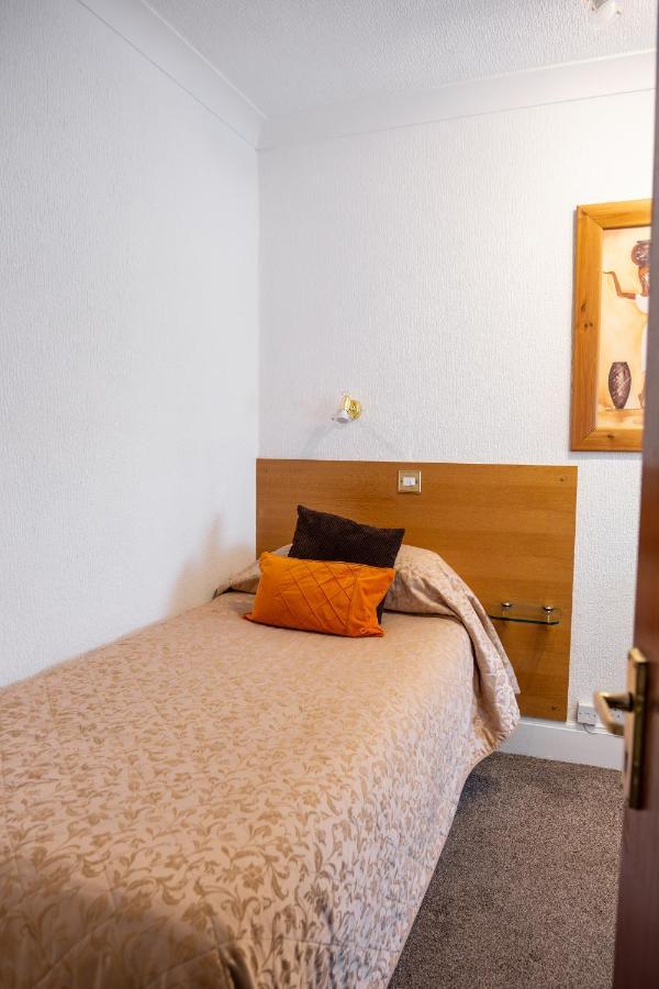 Budget Single Room