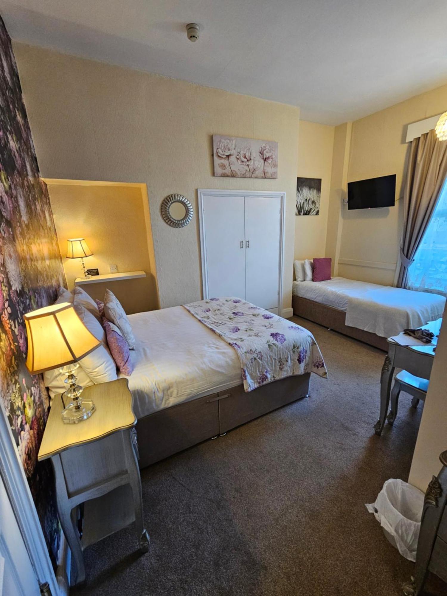 Standard Family Room