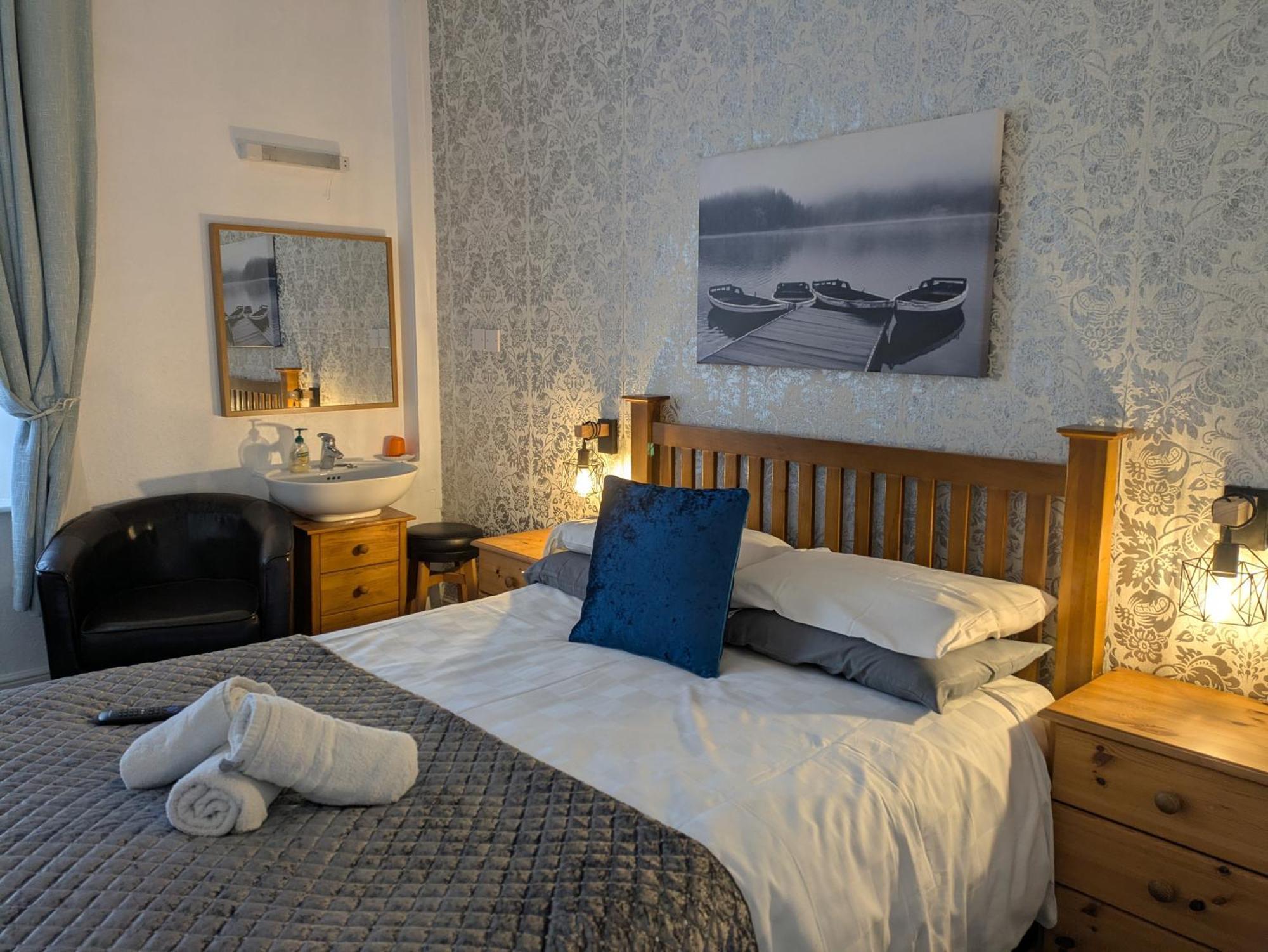 Standard Double Room with Shared Bathroom and Toilet