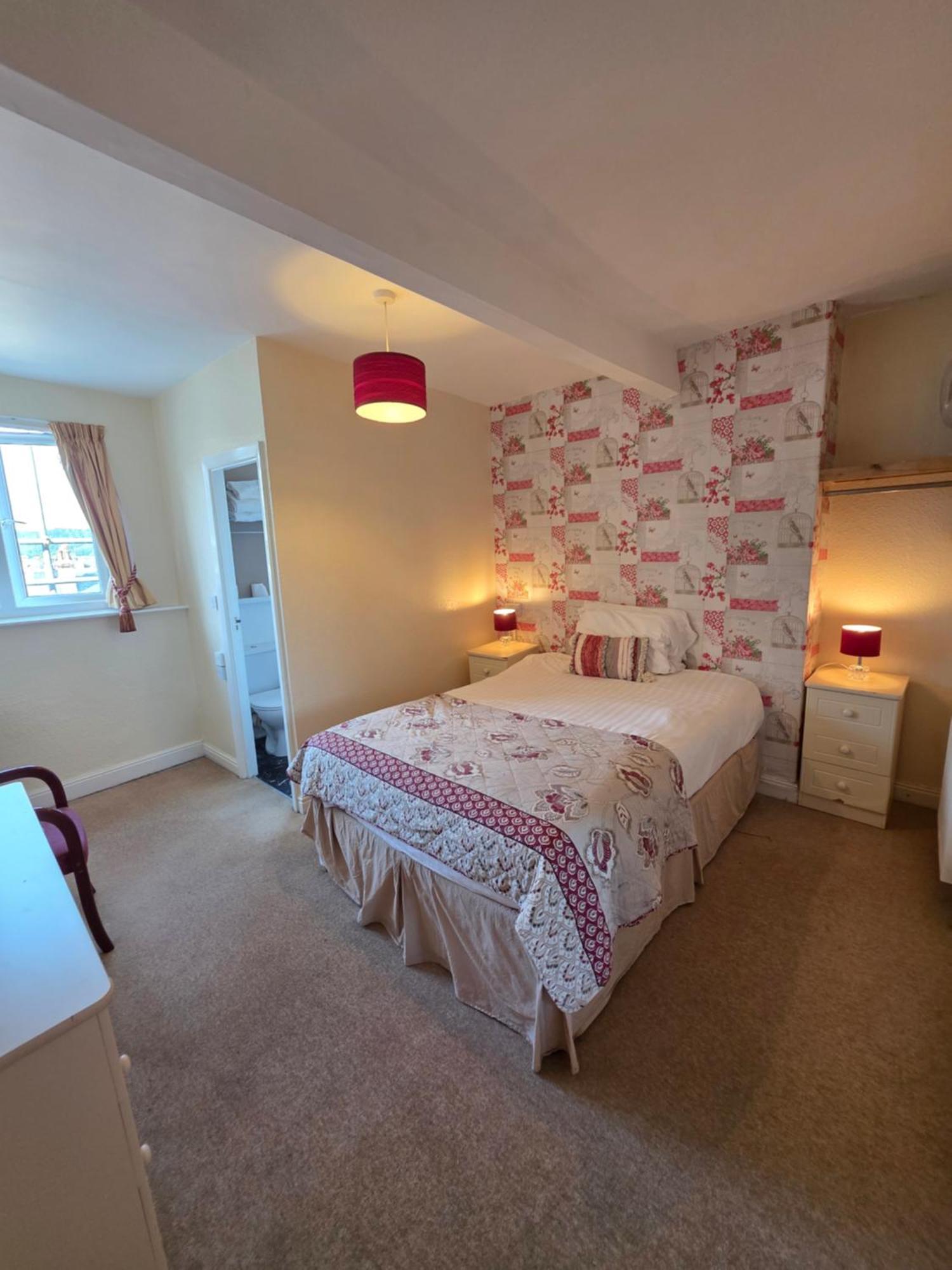 Large Single Room