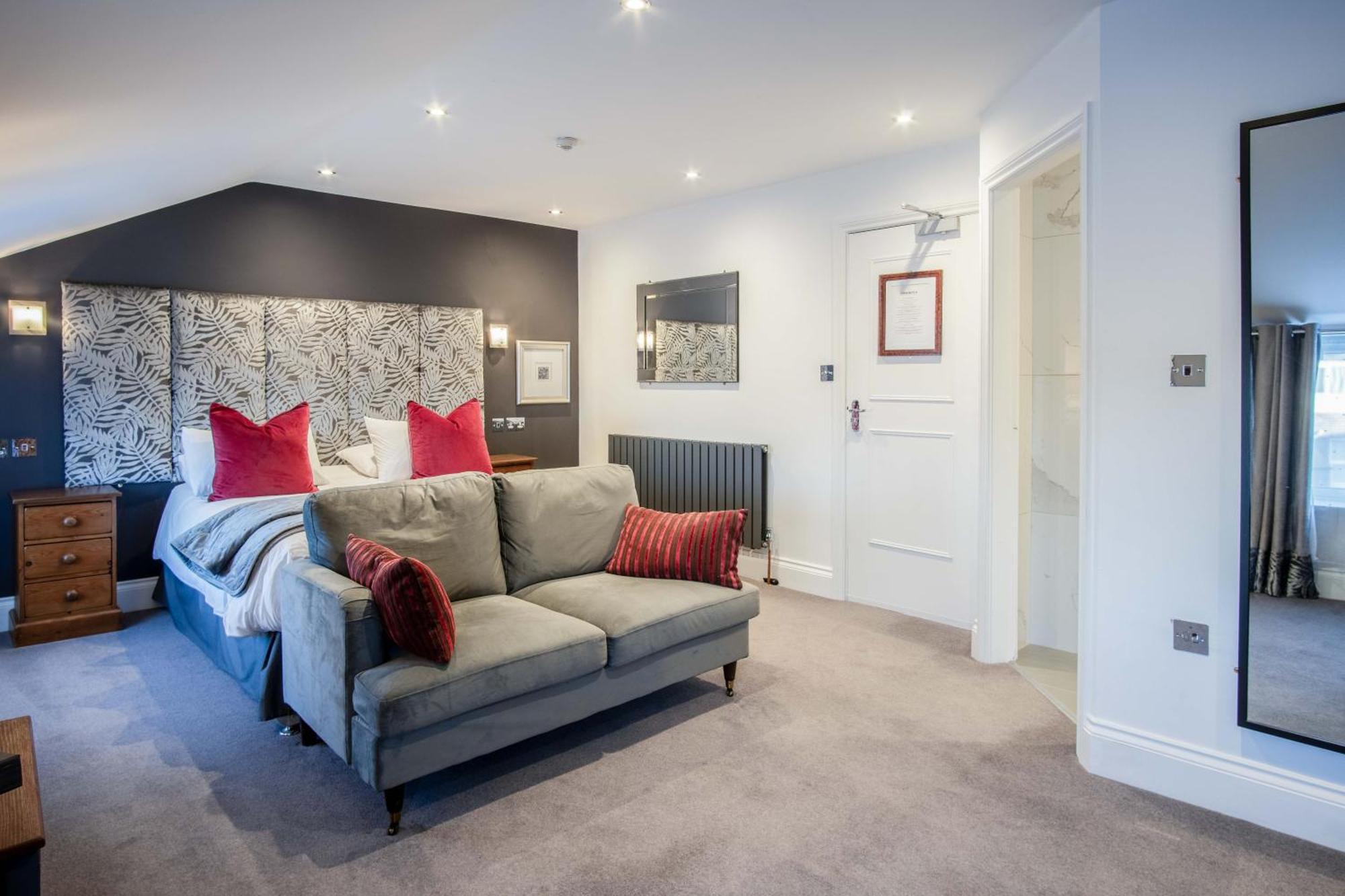 Superior King Room
