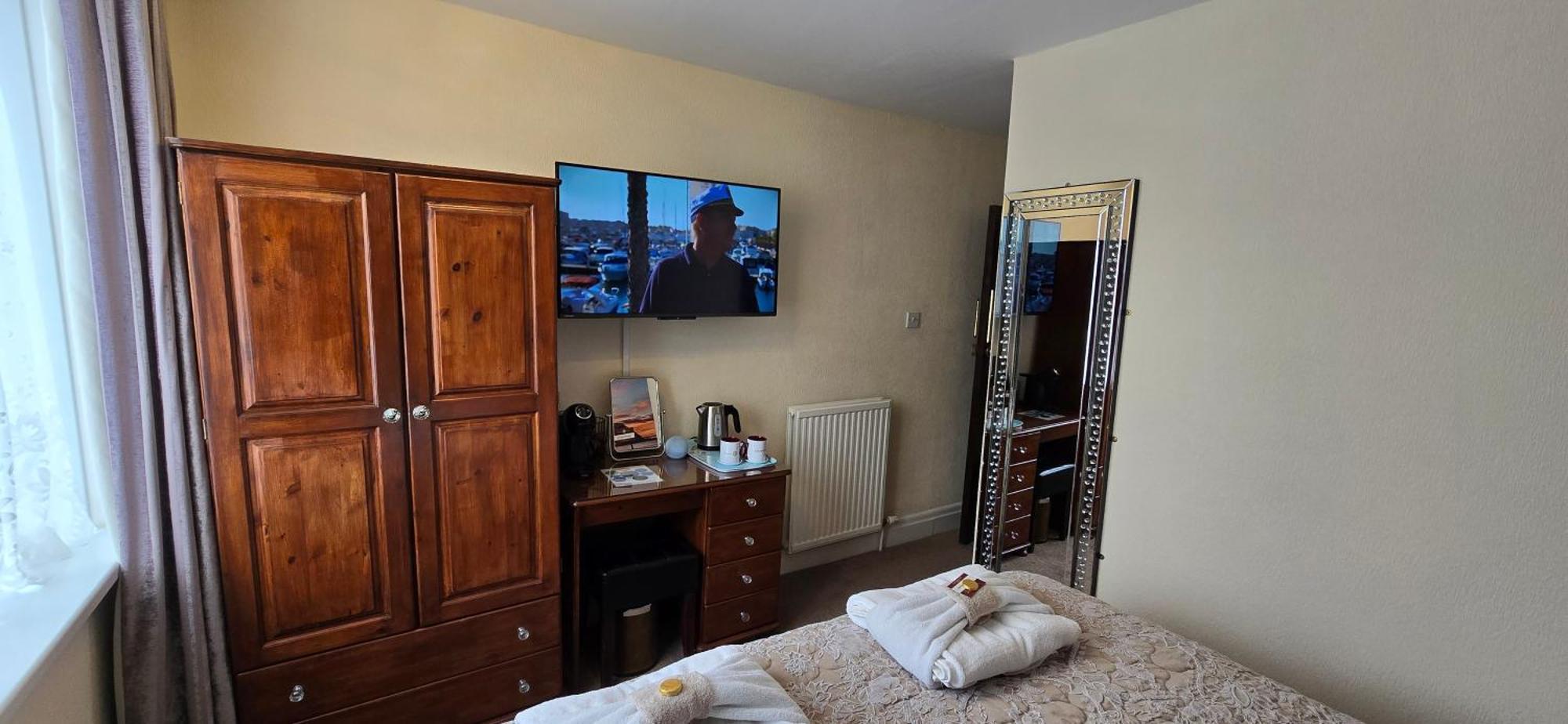 Standard King Room