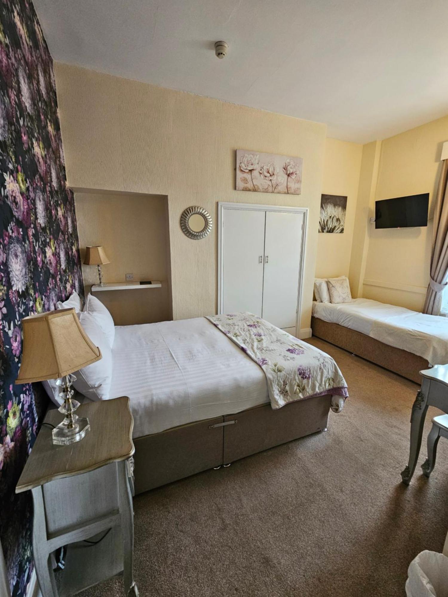 Standard Family Room
