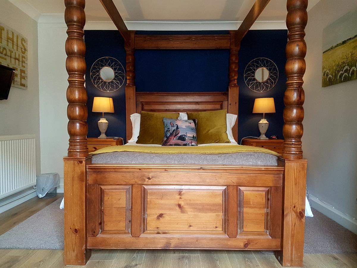 Three-Bedroom Cottage