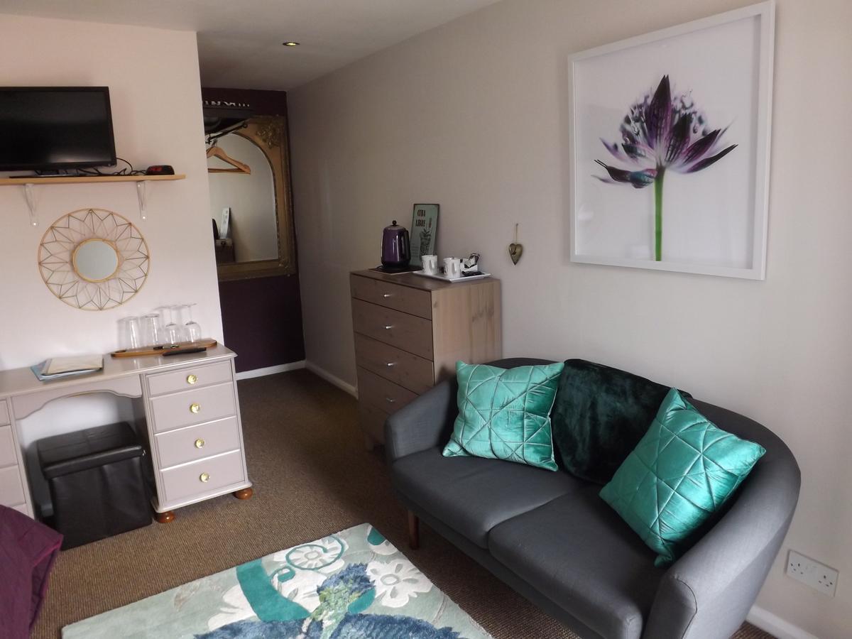 Deluxe King or Twin Room