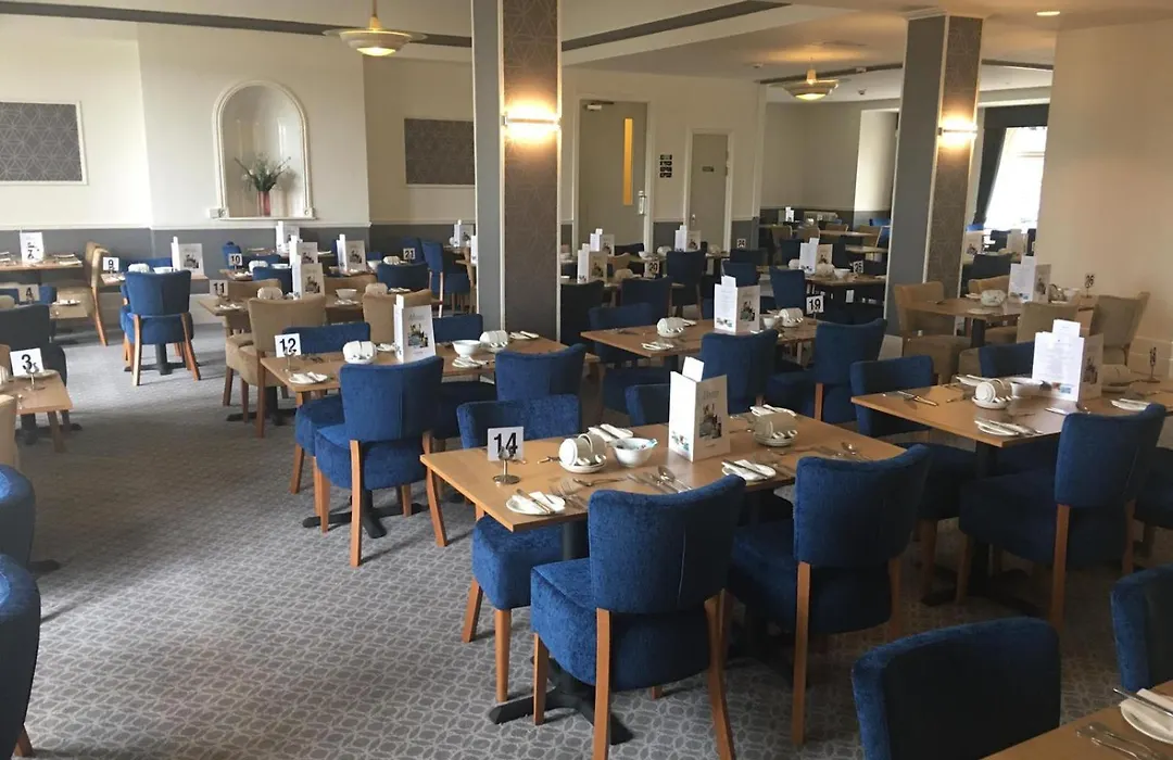 Cumberland Hotel-1