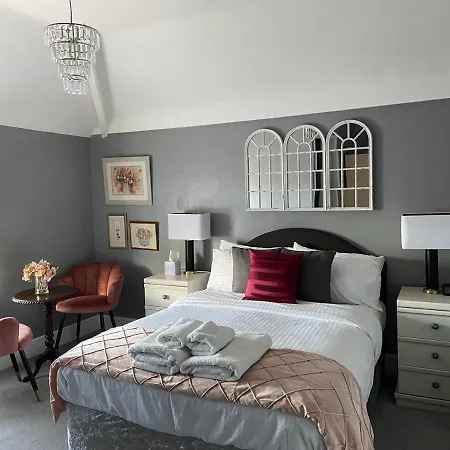 The Mountview-3