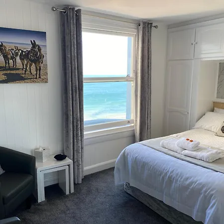 Marine View Guest House-2
