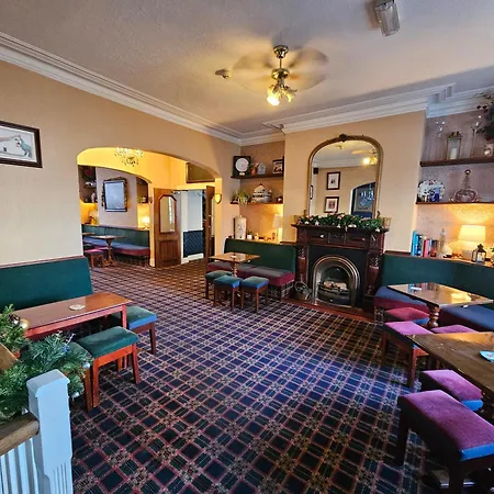 Rivelyn Hotel Bar & Restaurant-2