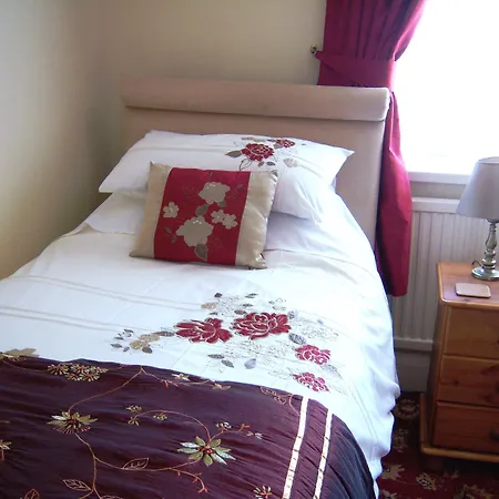 The Hillcrest-3