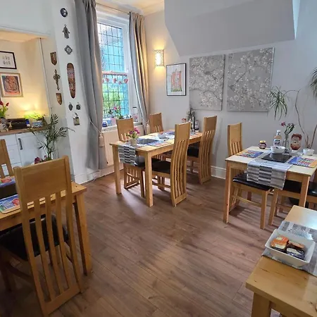 St Michael'S Boutique Guest House, North Bay, Scarborough With Free Parking And Fast Wi-Fi-3